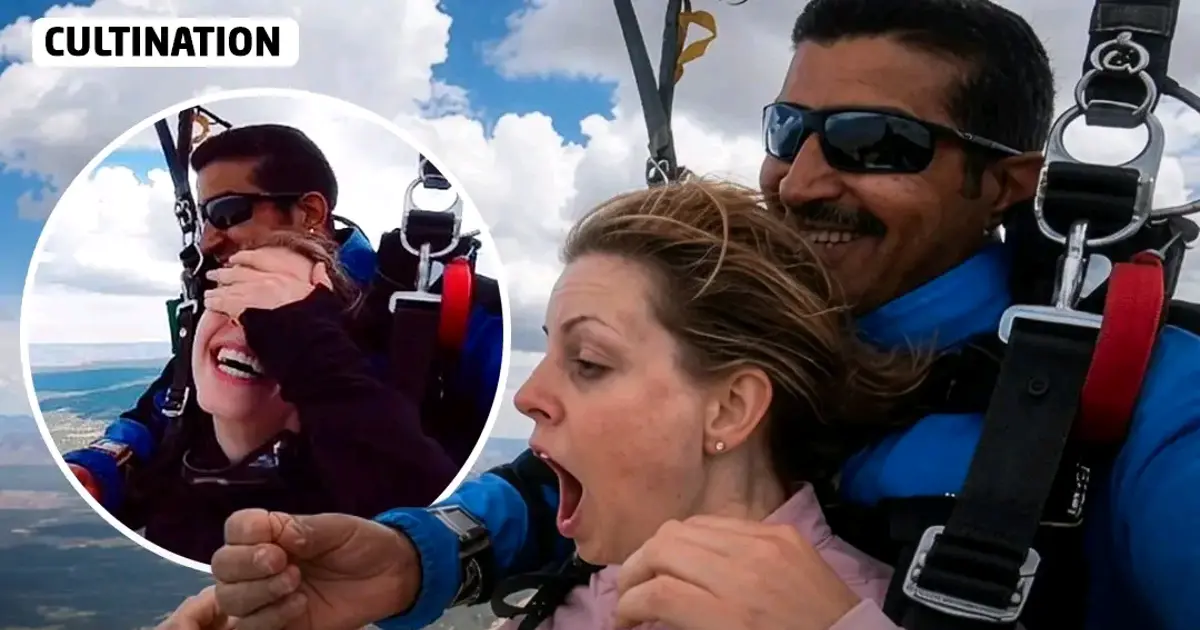 Le grand saut de l'amour : Il demande sa main à près de 4 kilomètres d'altitude !