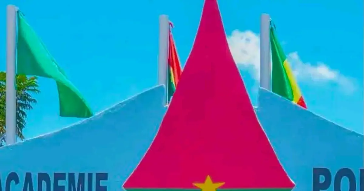 Burkina Faso : l’immersion militaire des journalistes peut-elle renforcer leur sécurité ?     
