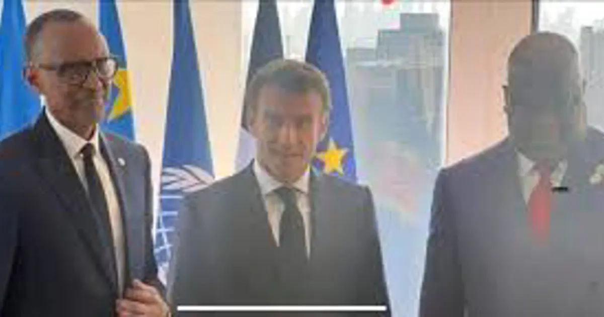 Emmanuel Macron s’oppose aux sanctions collectives contre le Rwanda et appelle Tshisekedi et Kagame au dialogue direct