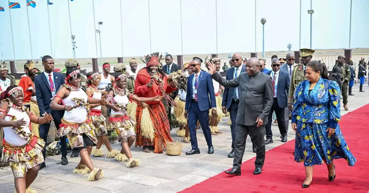 Évariste Ndayishimiye en visite à Kinshasa à l’occasion des 10 ans du CHESD