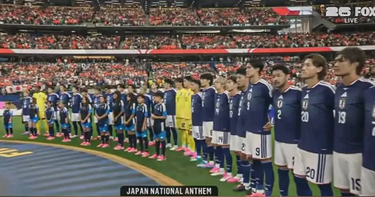 Scandale : Les Propos Racistes de Rafael van der Vaart Enflamment le Japon